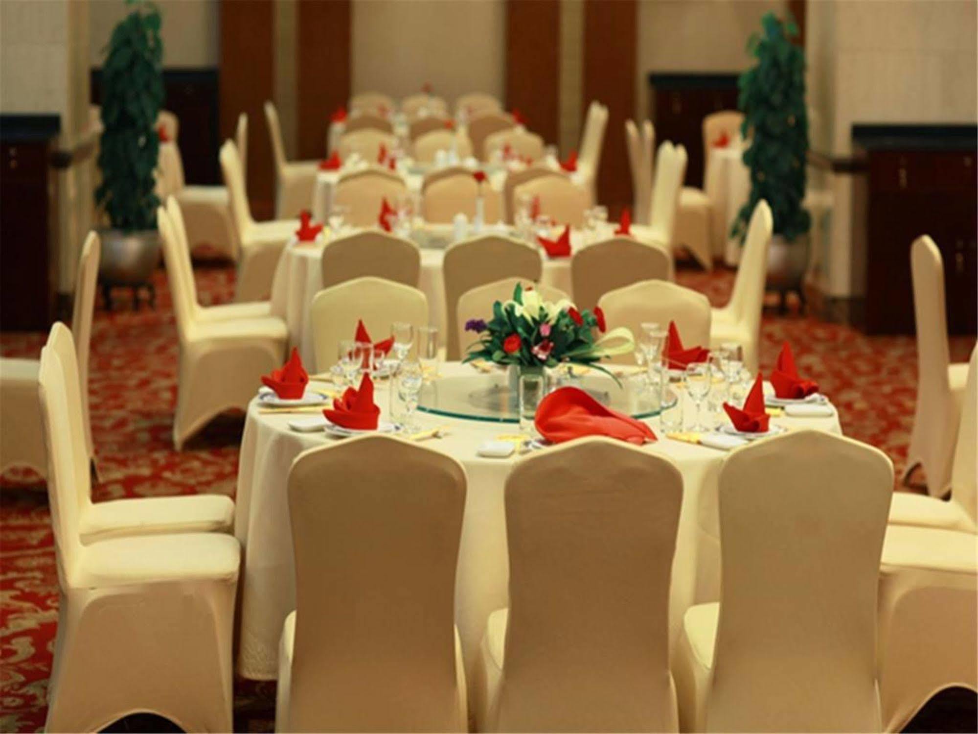 Lanzhou Jinjiang Sun Hotel Esterno foto